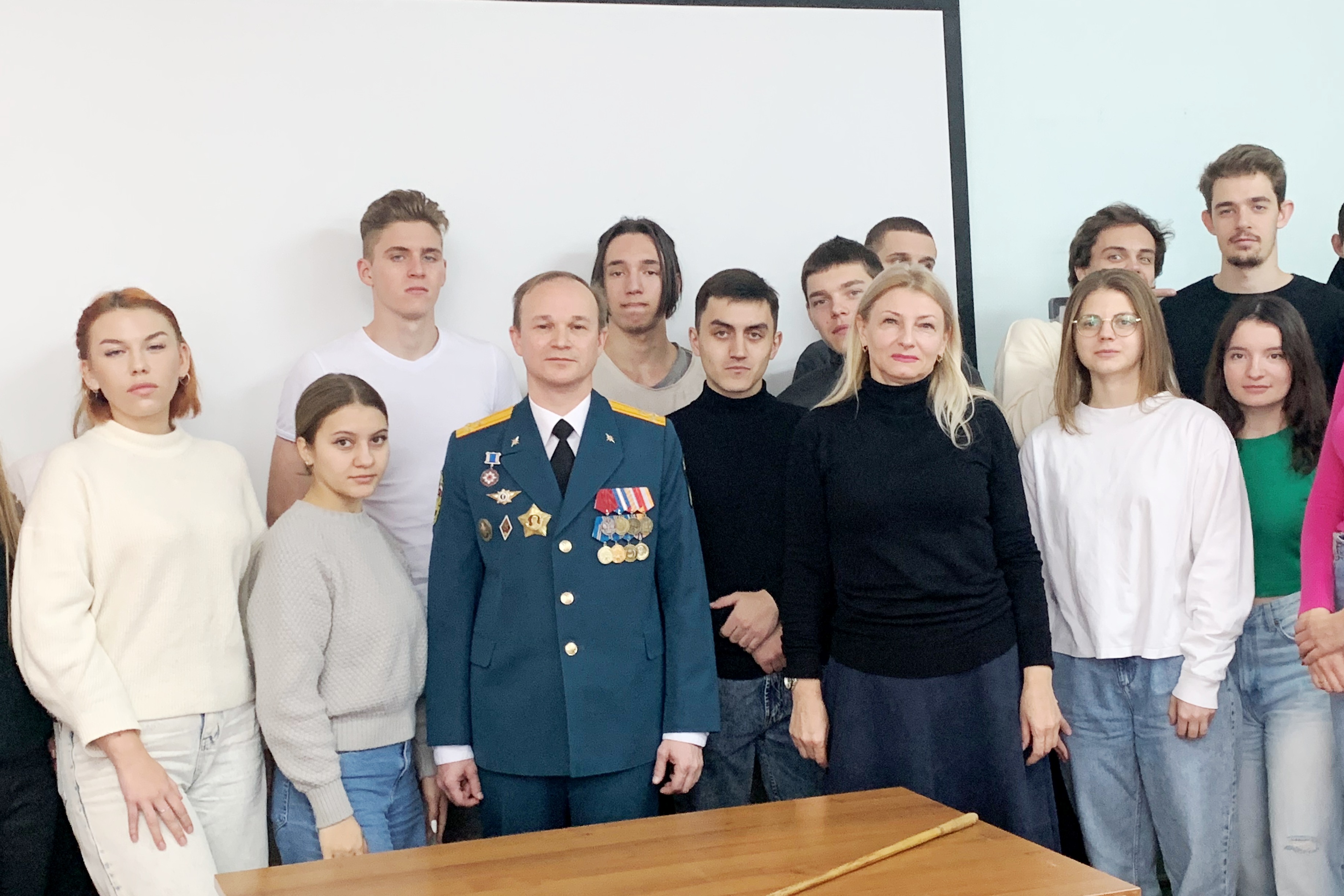 Студенты КГУФКСТ обсудили актуальные вопросы безопасности городской среды. Студенты КГУФКСТ обсудили актуальные вопросы безопасности городской среды.