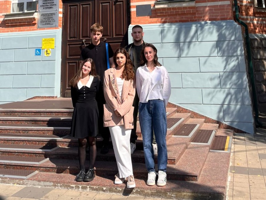 Студенты КГУФКСТ приняли участие в общегородском субботнике на объекте культурного наследия регионального значения.