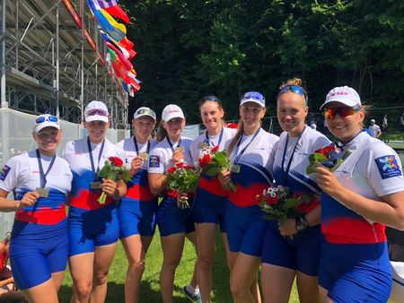 ПОЗДРАВЛЯЕМ! Студентки нашего университета в составе женской восьмерки с рулевым завоевали бронзу на чемпионате Европы 2019 по академической гребле.