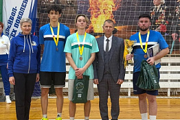 Сборные команды КГУФКСТ по волейболу успешно завершили турнир, посвященный Дню защитника Отечества!