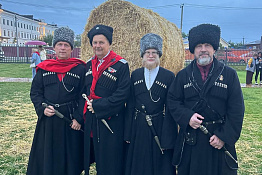 Студент казачьей сотни КГУФКСТ принял участие в VI Всероссийском фестивале традиционной казачьей культуры «Александровская крепость». 