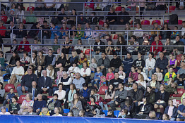 Юбилей Олимпийского чемпиона по прыжкам на батуте Москаленко Александра (03.11.2019)