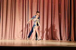 На факультете адаптивной и оздоровительной физической культуры прошел смотр художественной самодеятельности.