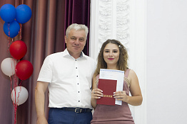 Вручение дипломов: факультет адаптивной и оздоровительной физической культуры (13.07.2019)