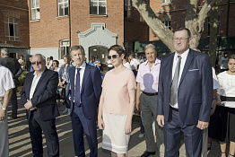 Торжественная линейка, посвящённая началу учебного года (02.09.2019)