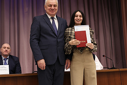 Поздравляем выпускников заочной формы обучения, факультета магистерской подготовки 2026 года!