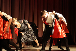 В КГУФКСТ прошел праздничный концерт ко Дню защитника Отечества.