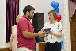 Вручение дипломов: Гуманитарный колледж (04.07.2019)