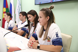 В Центре водных видов спорта КГУФКСТ состоялась встреча с Губернатором Краснодарского края Вениамином Ивановичем Кондратьевым.