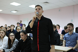 В КГУФКСТ состоялась встреча обучающихся с депутатом Государственной Думы Федерального Собрания Российской Федерации Николаем Александровичем Долудой.