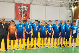 ПОЗДРАВЛЯЕМ! КГУФКСТ стал победителем соревнований по волейболу на фестивале игровых видов спорта.