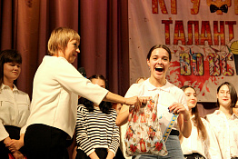 Смотр-конкурс художественной самодеятельности факультета сервиса и туризма