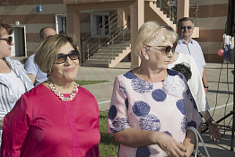 Торжественная линейка, посвящённая началу учебного года (02.09.2019)