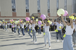 Торжественная линейка, посвящённая началу учебного года (02.09.2019)