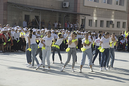 Торжественная линейка, посвящённая началу учебного года (02.09.2019)