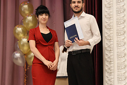 Поздравляем выпускников социально-гуманитарного факультета 2025!