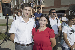 Торжественная линейка, посвящённая началу учебного года (02.09.2019)