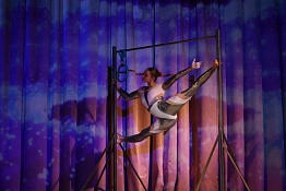 В университете прошел праздничный концерт, посвященный Международному женскому дню.