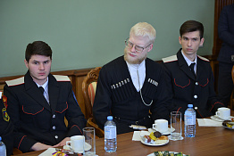 Представители казачьей сотни КГУФКСТ приняли участие во встрече с заместителем губернатора Краснодарского края, атаманом Кубанского казачьего войска А.И. Власовым.