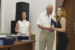 Вручение дипломов: Факультет сервиса и туризма (10.07.2019)