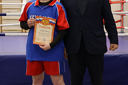 В КГУФКСТ состоялись соревнования по силе удара, посвященные Году защитника Отечества.