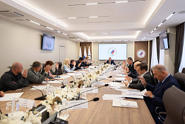 Министр спорта России, президент Олимпийского комитета России Михаил Дегтярев провел заседание исполкома Олимпийского комитета России.