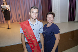 День знаний: гуманитарный колледж (01.09.2021)