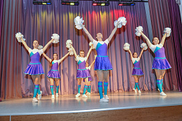 В Кубанском государственном университете физической культуры, спорта и туризма прошел концерт, посвященный Дню учителя.