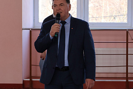 В легкоатлетическом манеже КГУФКСТ прошли соревнования, посвященные Дню защитника Отечества.