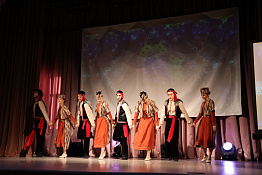 В КГУФКСТ прошел фестиваль национальных культур «Родина моя и все мы в ней одна семья».