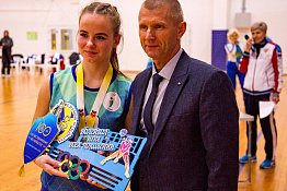 ПОЗДРАВЛЯЕМ! Женская и мужская команды КГУФКСТ по волейболу стали победителями фестиваля вузов города Краснодара. 