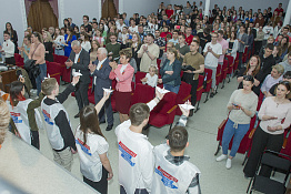 В КГУФКСТ в преддверии Дня Победы прошло театрализованное представление «Птицы белые мои».