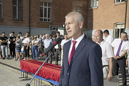 Торжественная линейка, посвящённая началу учебного года (02.09.2019)