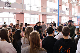 В КГУФКСТ прошло военно-патриотическое спортивное мероприятие, приуроченное к празднованию Дня народного единства.