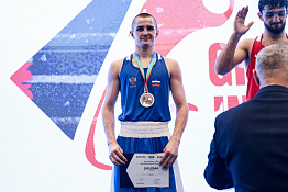 Студенты КГУФКСТ завоевали серебро и бронзу на международном турнире по боксу "Великий шелковый путь"!