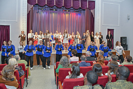 В Кубанском государственном университете физической культуры, спорта и туризма прошел концерт, посвященный Дню учителя.