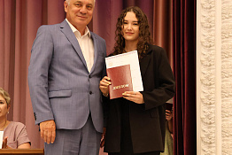 Поздравляем выпускников факультета адаптивной и оздоровительной физической культуры 2025 года!