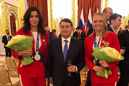 Обучающихся и выпускников вуза чествовали в Кремле на встрече чемпионов и призеров Олимпийских и Паралимпийских игр-2020 с Президентом России.
