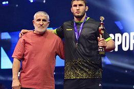Студент КГУФКСТ завоевал золото на чемпионате России по вольной борьбе среди мужчин!