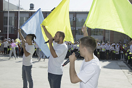 Торжественная линейка, посвящённая началу учебного года (02.09.2019)