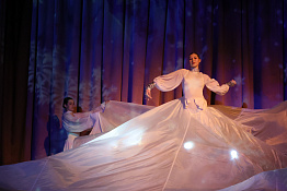 В Кубанском государственном университете физической культуры, спорта и туризма прошел праздничный новогодний концерт.