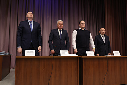 Поздравляем выпускников заочной формы обучения, факультета магистерской подготовки 2026 года!