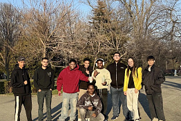 Обучающиеся центра дополнительного образования, для иностранных граждан продолжают знакомиться с нашим городом и его историей